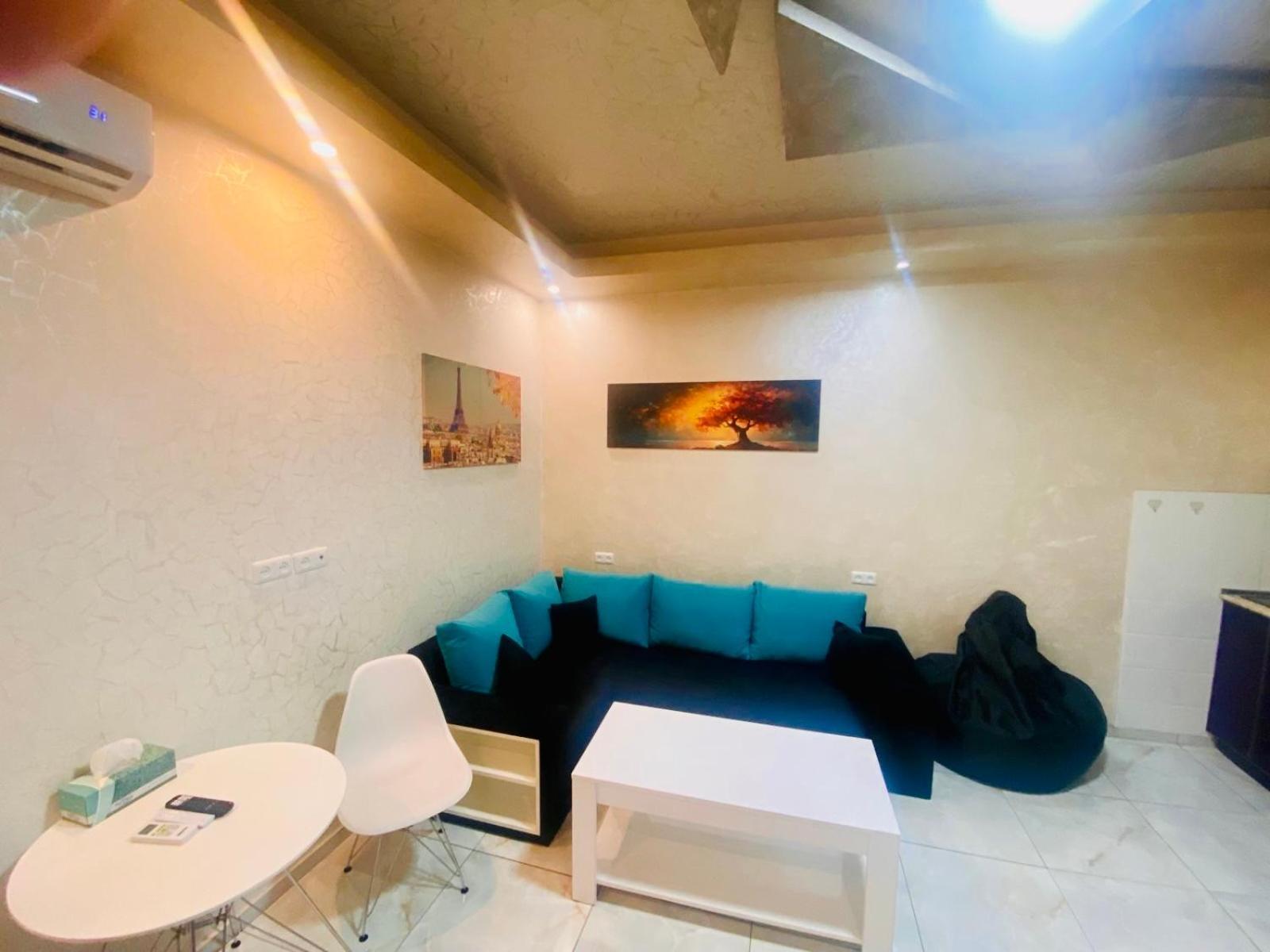 Luxury Apartment With Jacuzzi On Republic Square Yerevan Exterior photo